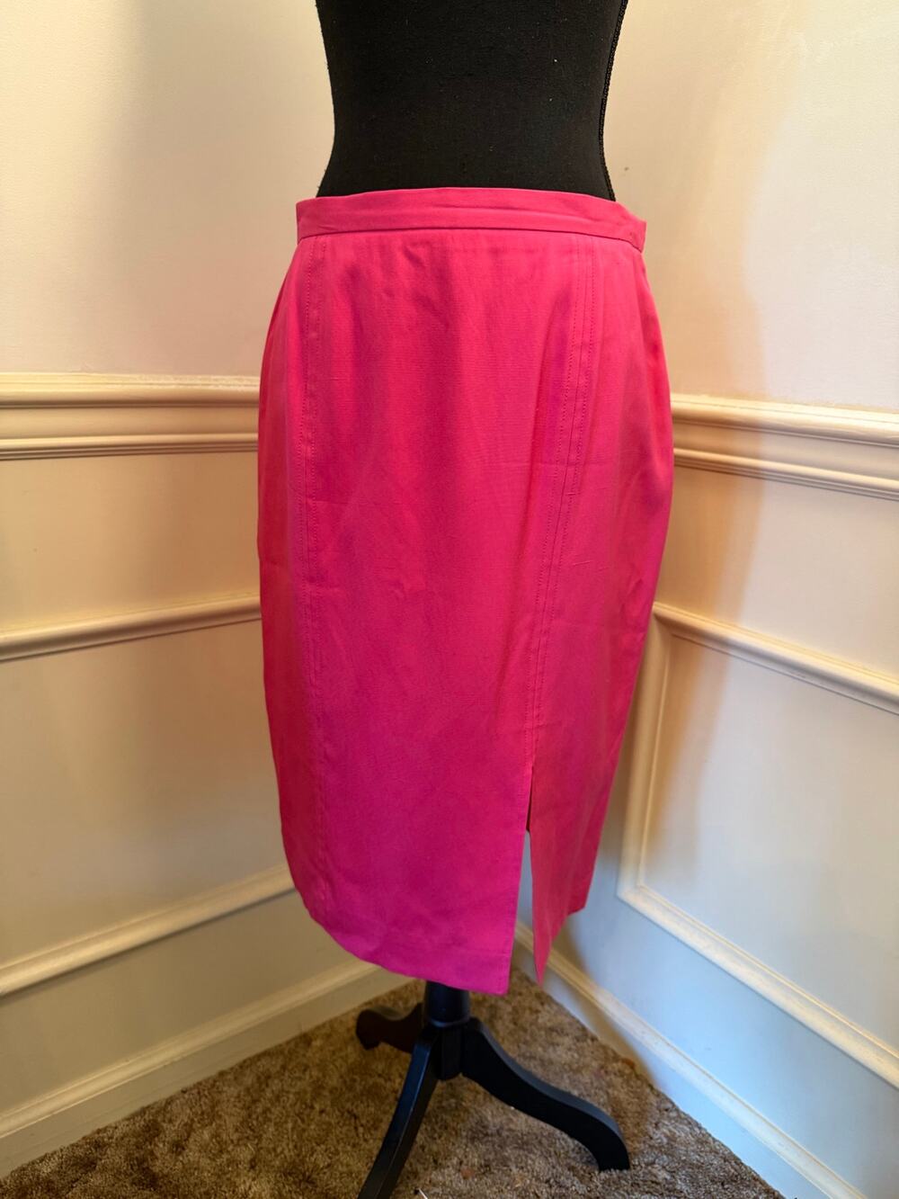 Doncaster Collection Pink Silk Blend Front Slit Pencil Skirt Barbie Career Wear